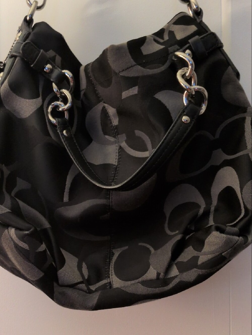 Coach Vintage Black Patterned Shoulder Bag - Picture 7 of 13